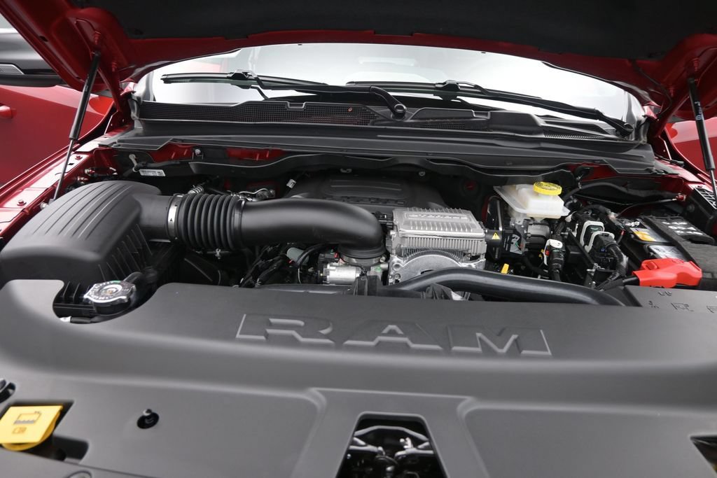 New 2026 RAM 1500 Laramie AWD/4WD image 22