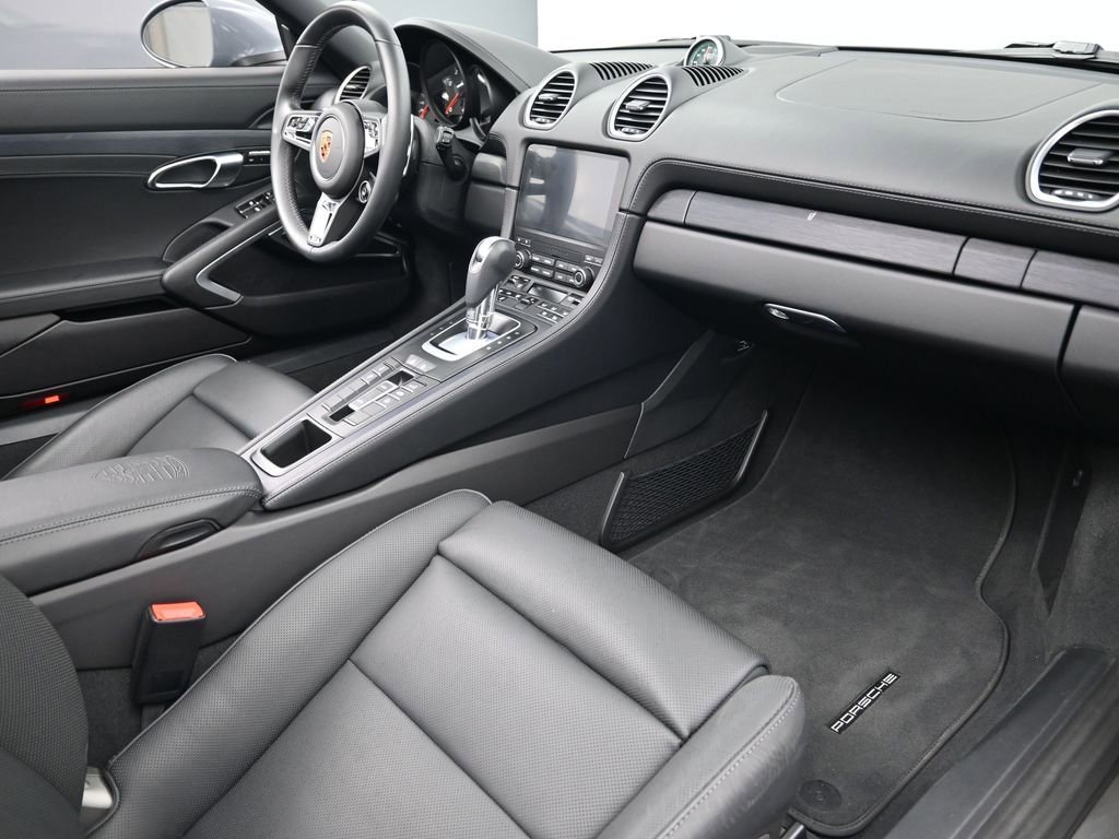 Certified 2025 Porsche 718 Boxster GTS image 11