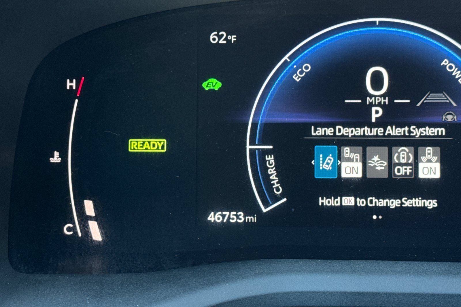 Used 2025 Toyota Camry LE FWD image 25