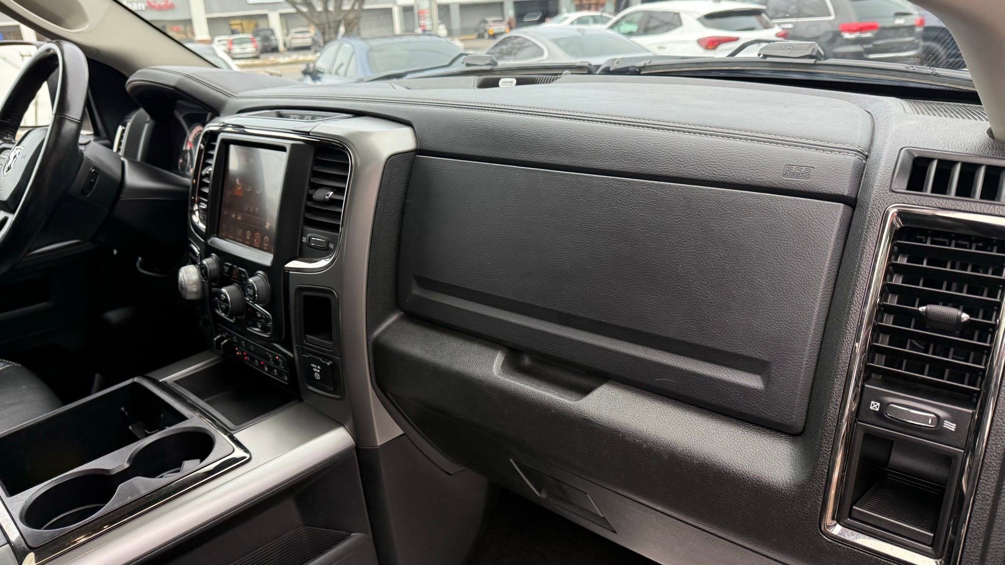 Used 2015 RAM 1500 Sport image 31