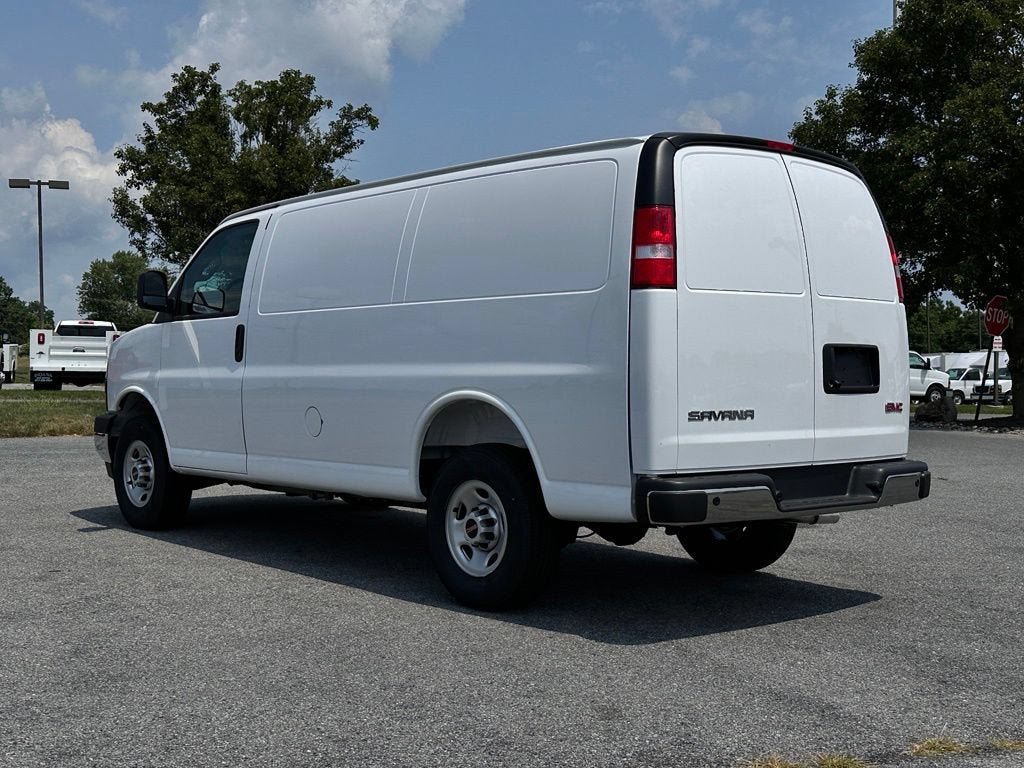 New 2026 GMC Savana 2500 w/ Driver Convenience Package RWD image 7