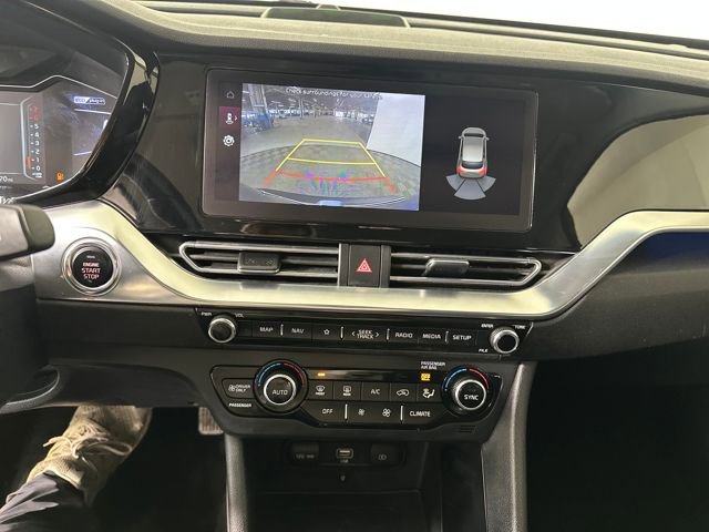 Used 2022 Kia Niro EX Premium image 22