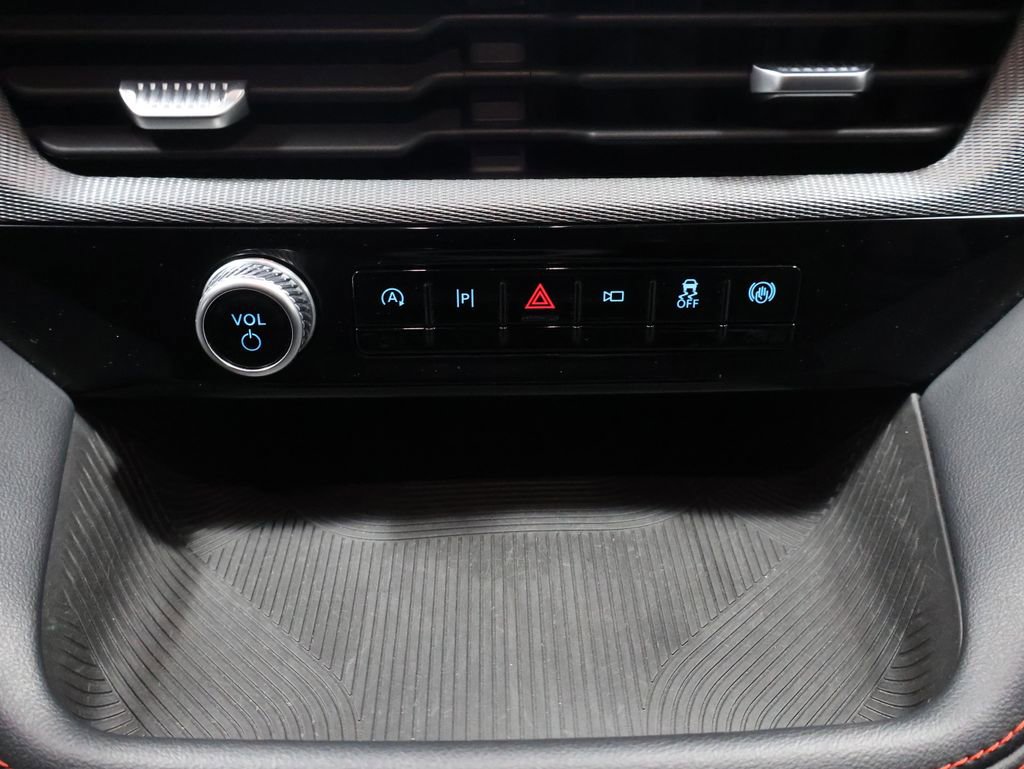 Used 2025 Ford Explorer ST-Line w/ ST-Line Street Pack image 32