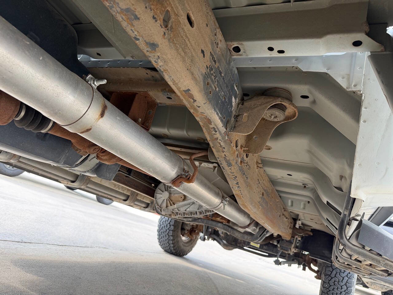 Used 2000 Ford F250 Lariat image 16