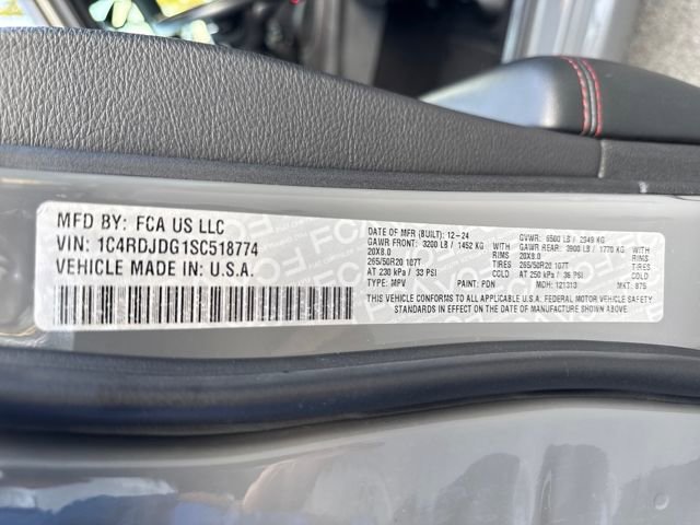 Used 2025 Dodge Durango GT image 29