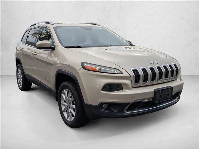 Used 2014 Jeep Cherokee Limited w/ Luxury Group image 3