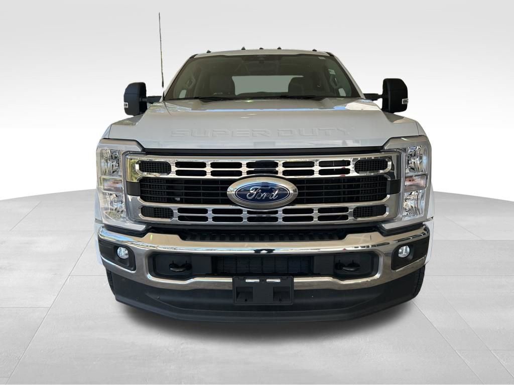 Used 2025 Ford F450 XLT image 11