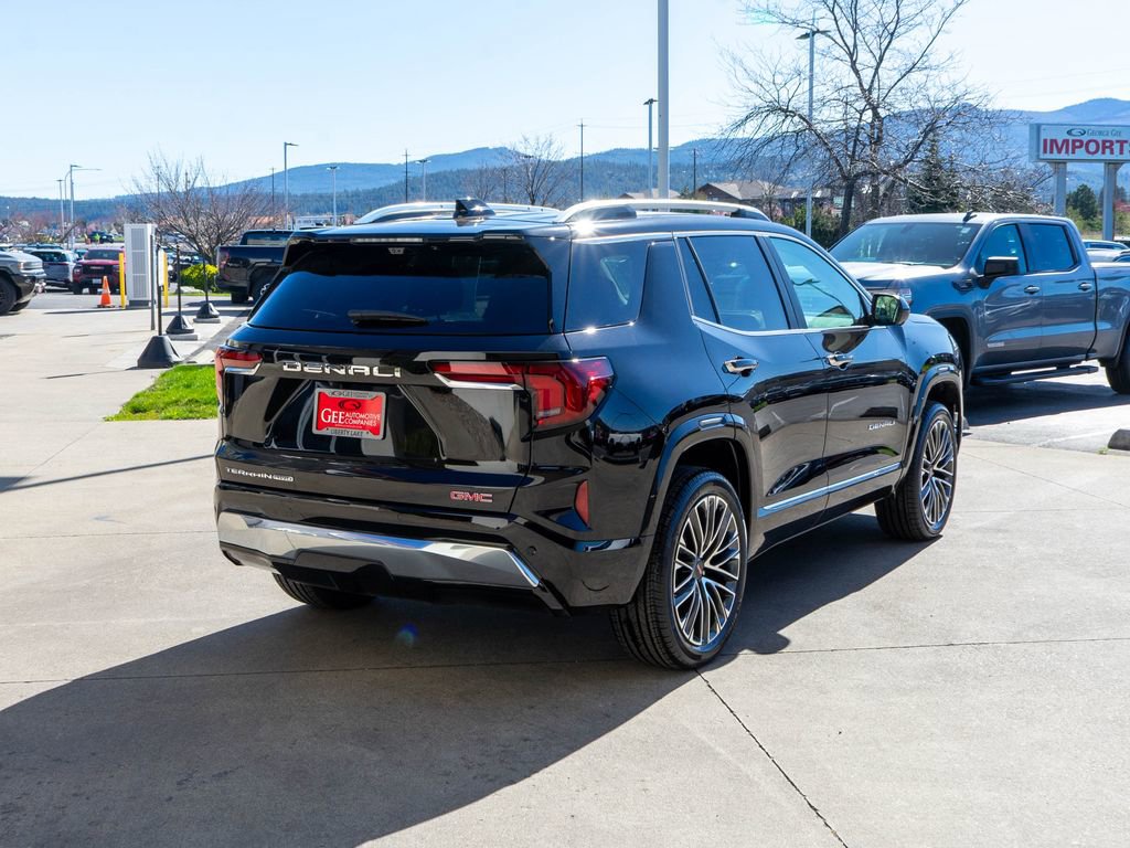 Used 2026 GMC Terrain Denali AWD/4WD image 7