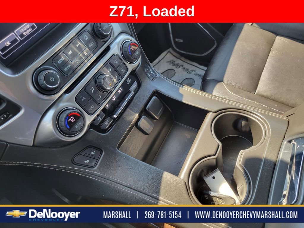 Used 2018 Chevrolet Suburban LT image 19