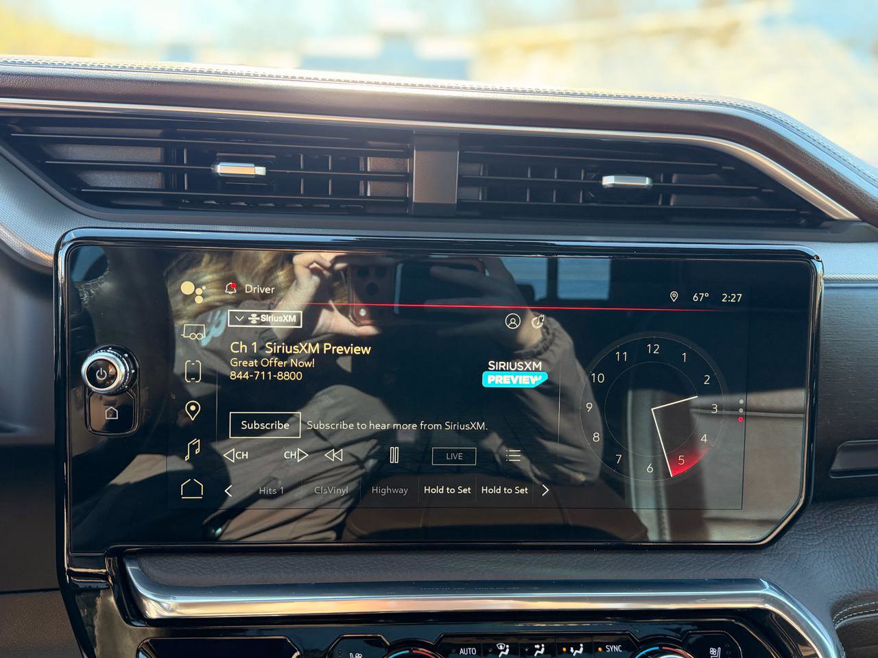 Used 2024 GMC Sierra 1500 Denali w/ Denali Reserve Package AWD/4WD image 23