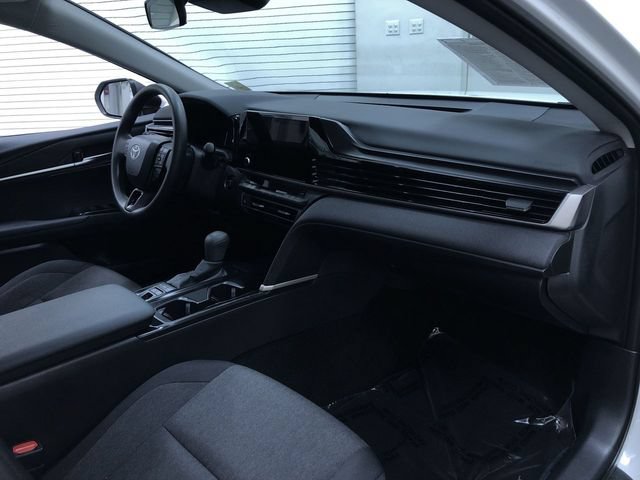 Used 2026 Toyota Camry LE FWD image 24