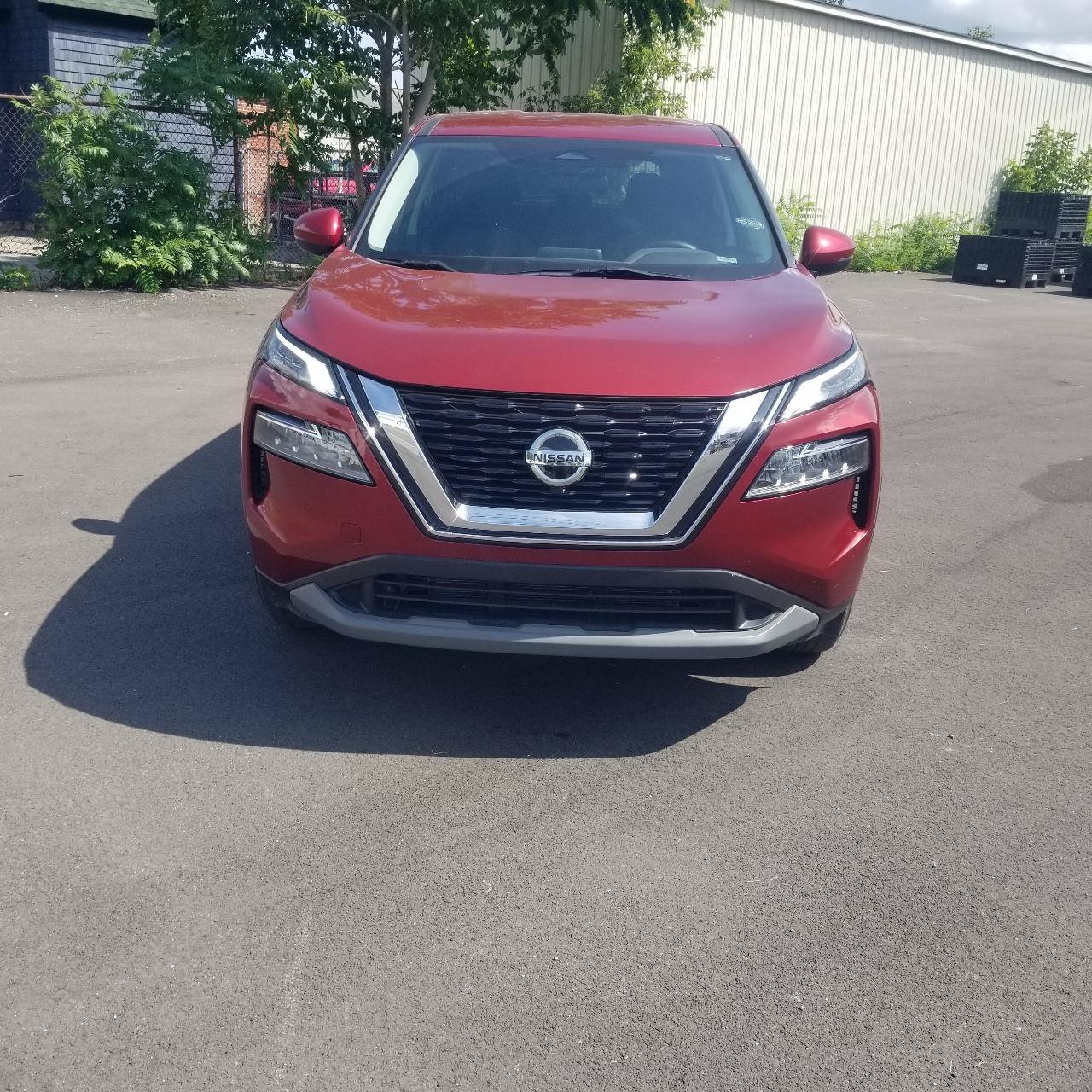 Used 2022 Nissan Rogue SV AWD/4WD image 8