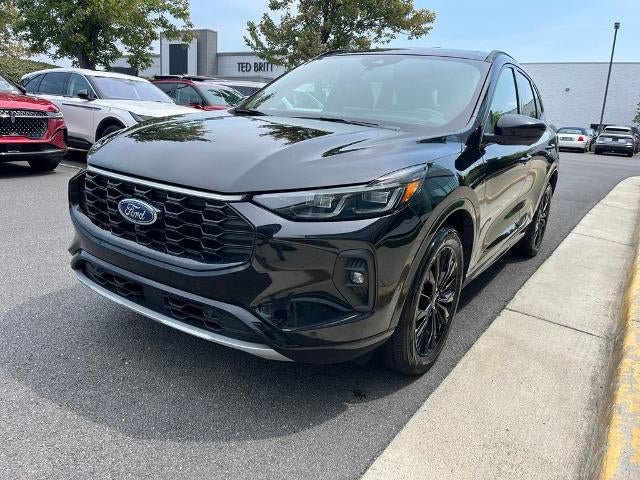 Certified 2024 Ford Escape ST-Line Elite w/ Premium Technology Package AWD/4WD image 3