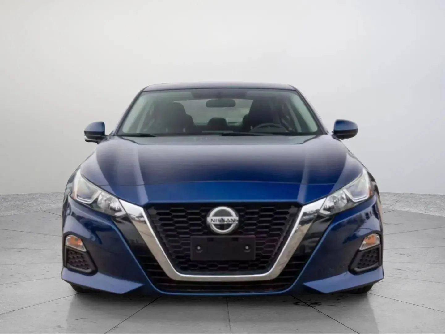 Used 2020 Nissan Altima 2.5 S image 2