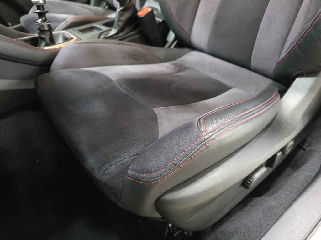 Used 2022 Subaru WRX Limited AWD/4WD image 27