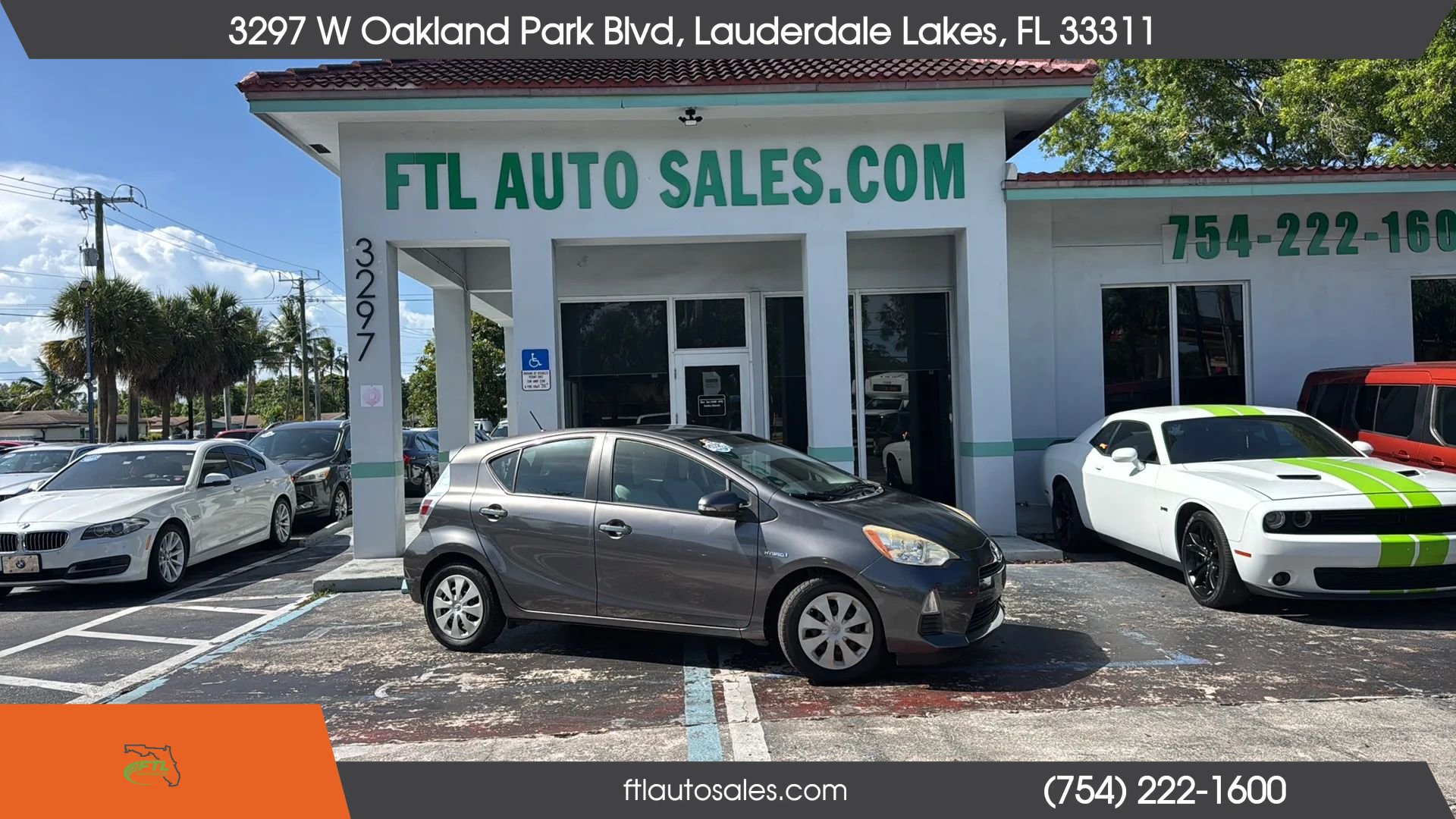 Used 2013 Toyota Prius C One FWD image 1