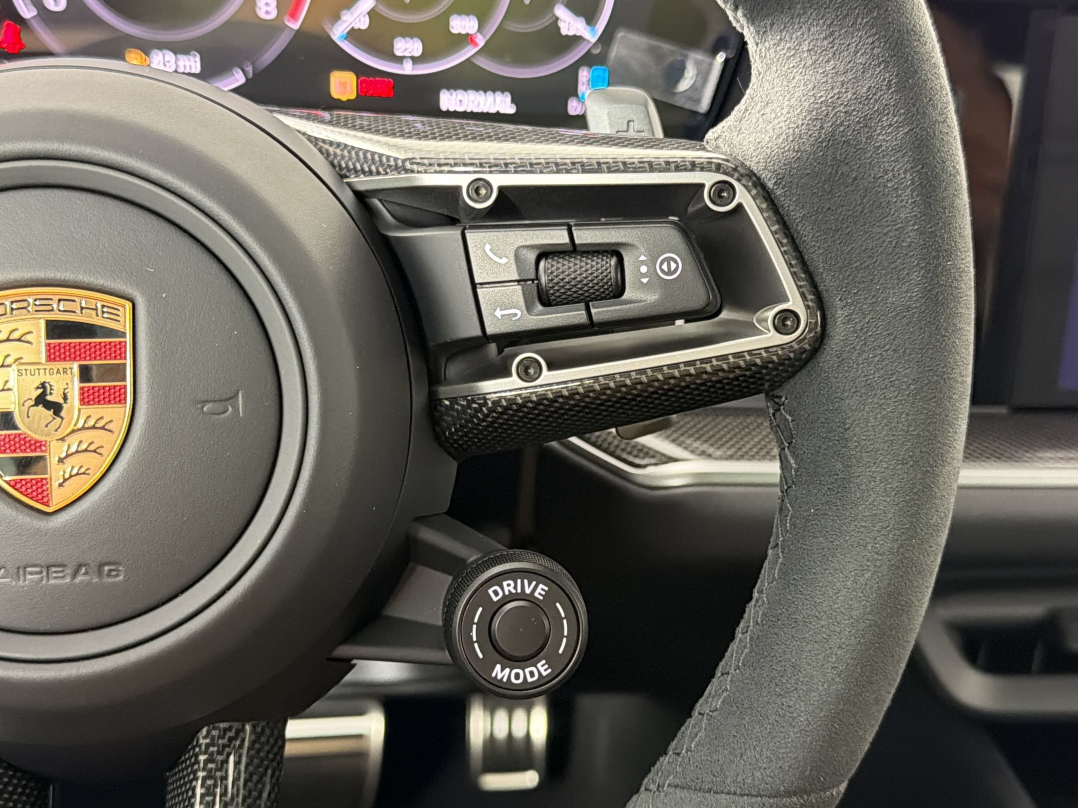New 2026 Porsche Cayenne GTS AWD/4WD image 27