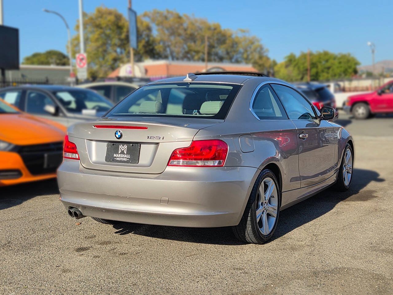 Used 2012 BMW 128i Coupe RWD image 6