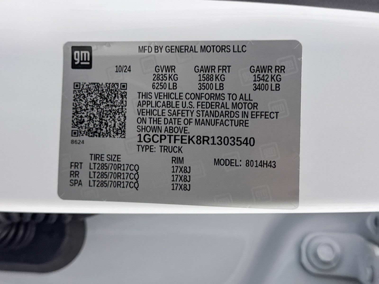 Used 2024 Chevrolet Colorado ZR2 AWD/4WD image 36