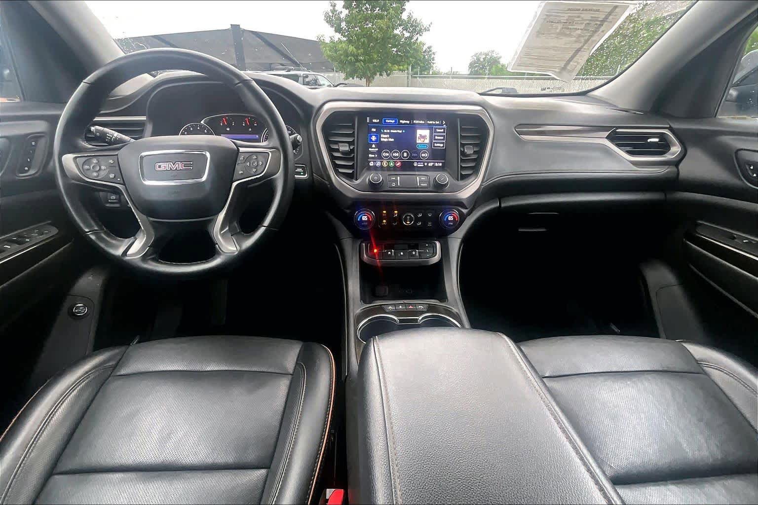 Used 2023 GMC Acadia AT4 w/ Preferred Package AWD/4WD image 15