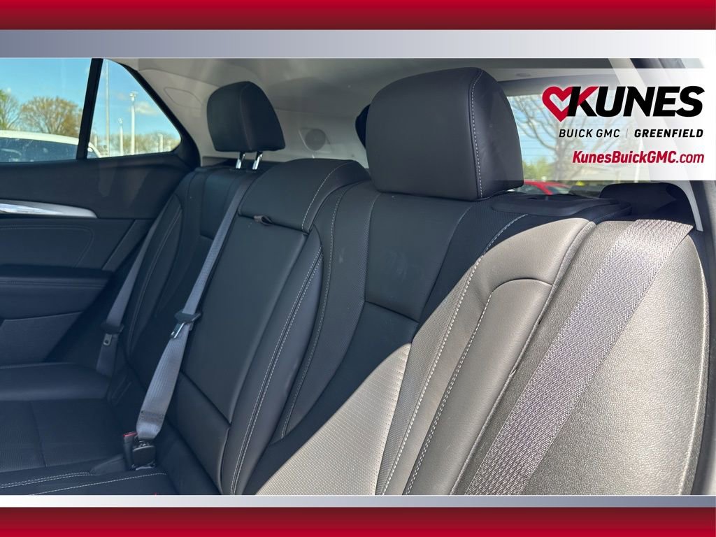 Used 2024 Buick Envision Preferred AWD/4WD image 29