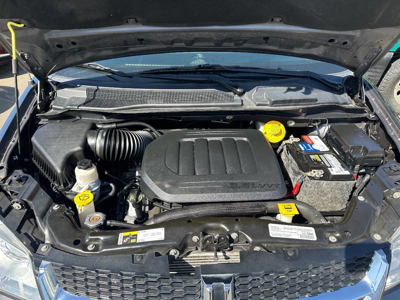 Used 2019 Dodge Grand Caravan SXT image 23