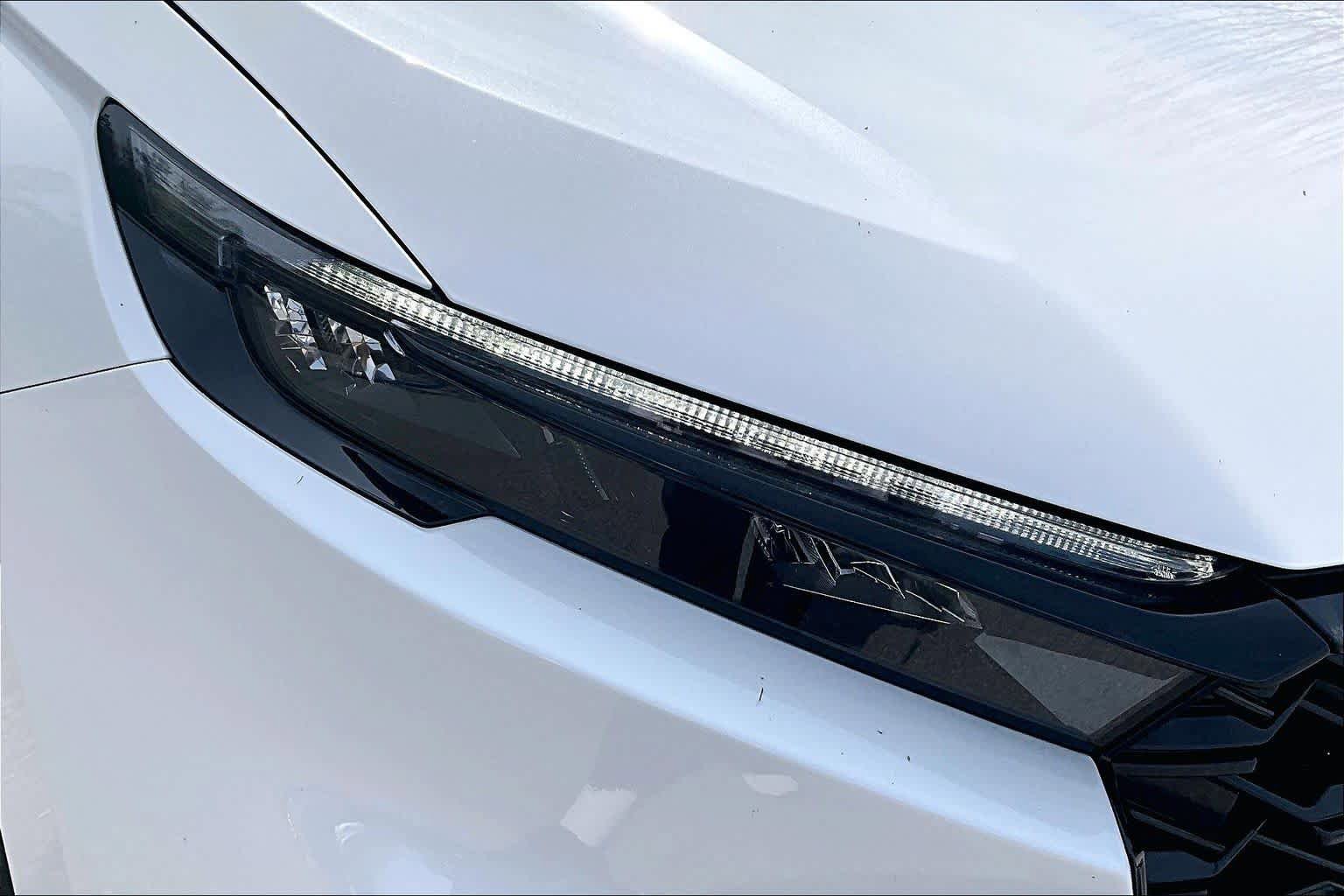 Used 2025 Honda CR-V Sport-L image 30