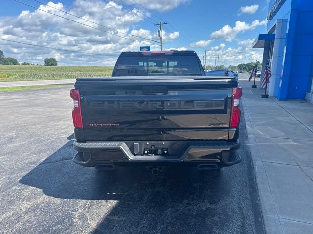 Used 2024 Chevrolet Silverado 1500 RST w/ Redline Edition AWD/4WD image 3