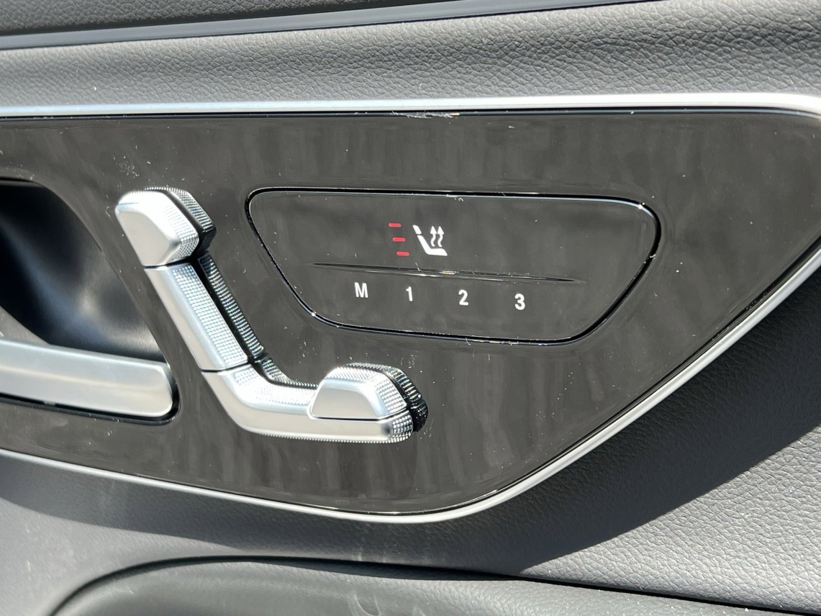 Certified 2025 Mercedes-Benz E 350 E 350 image 34