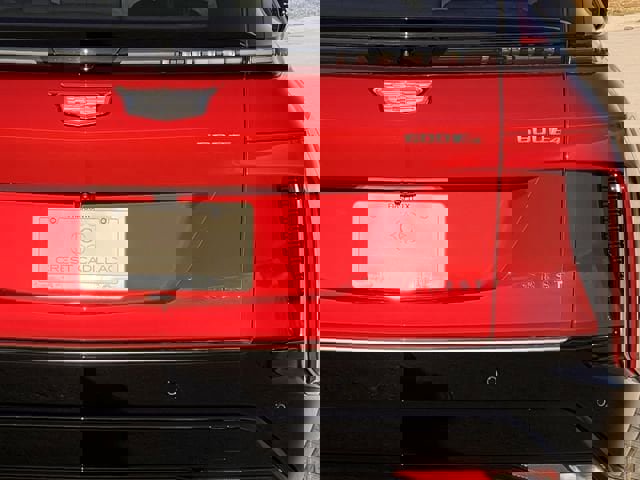 New 2026 Cadillac Lyriq Signature Luxury image 5