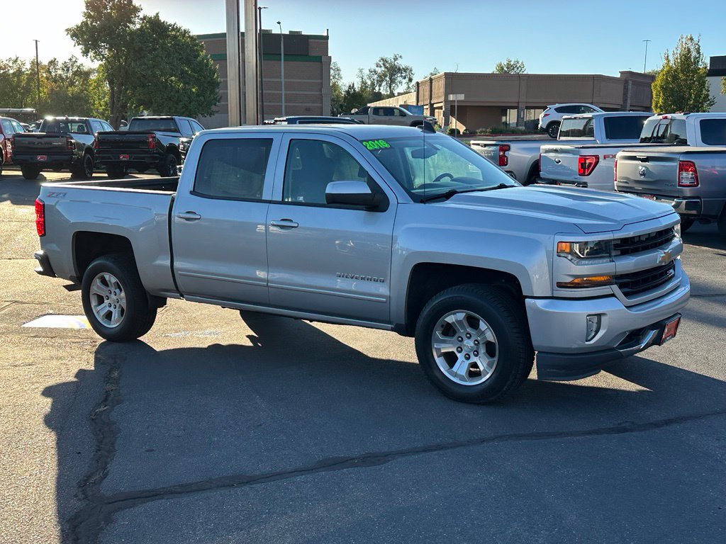 Used 2016 Chevrolet Silverado 1500 LT w/ All Star Edition AWD/4WD image 4