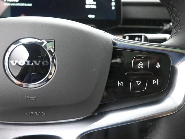 New 2026 Volvo EX90 Plus RWD image 13