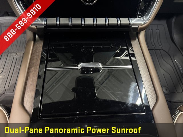 New 2026 GMC Yukon Denali Ultimate w/ LPO, Floor Liner Package AWD/4WD image 17