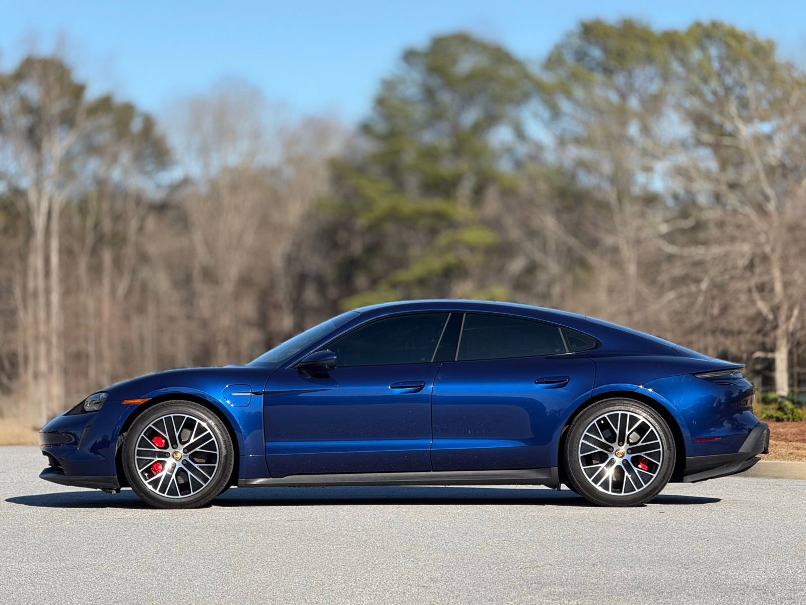 Used 2020 Porsche Taycan 4S image 8