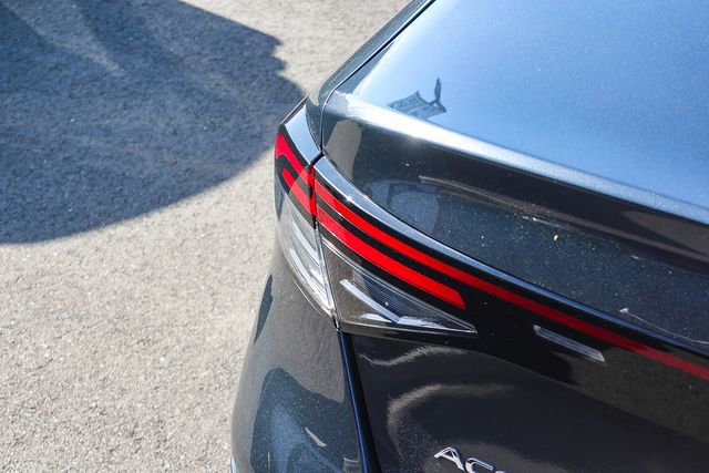 Used 2024 Honda Accord Touring image 8