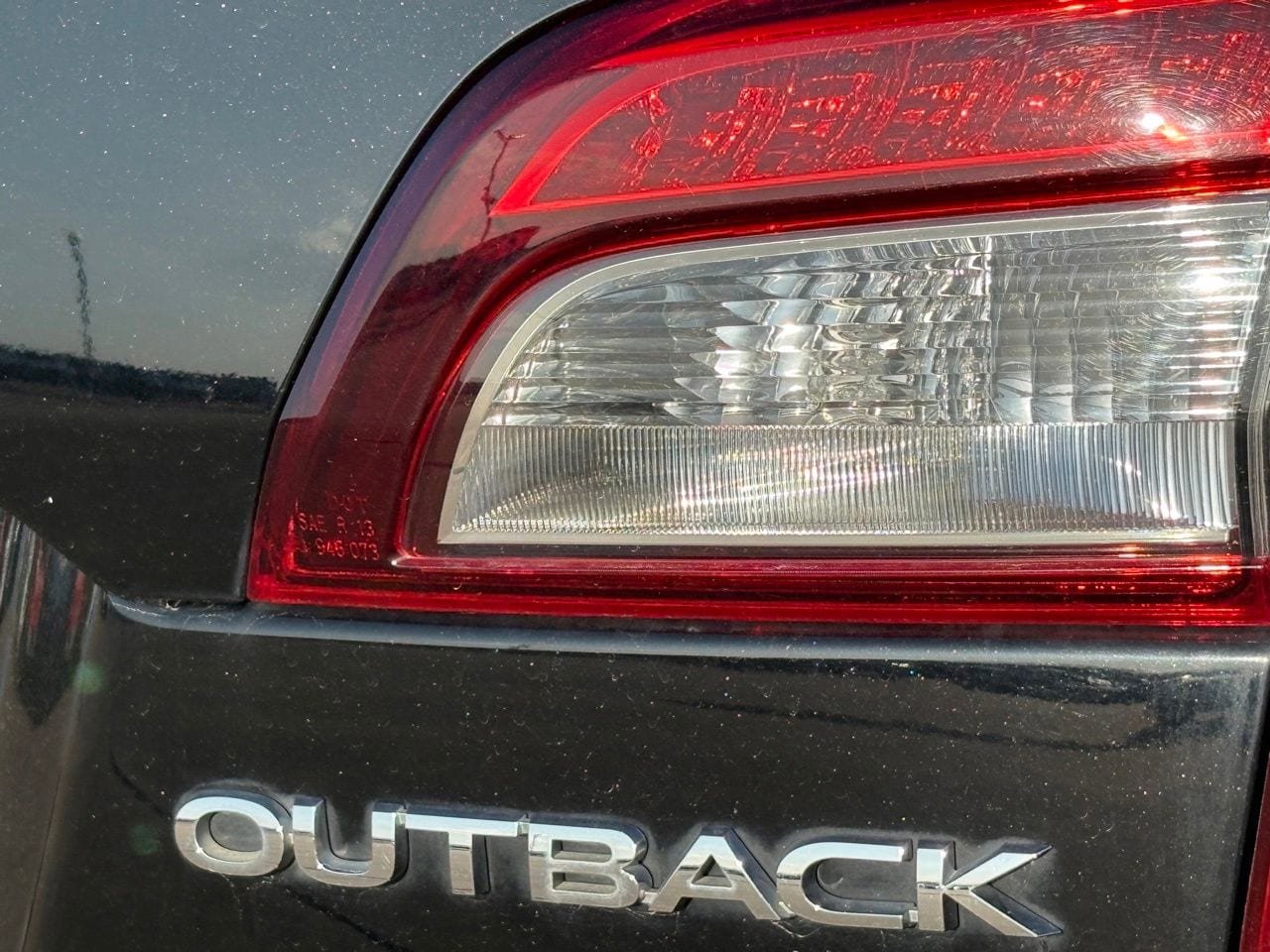 Used 2018 Subaru Outback 2.5i Premium AWD/4WD image 9