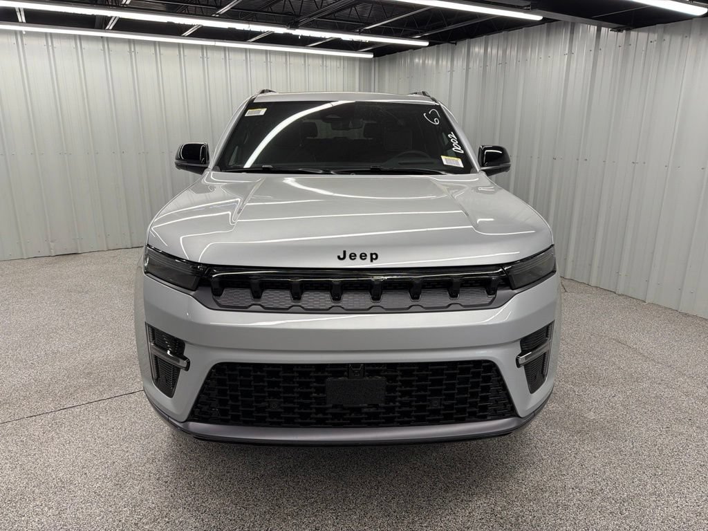 New 2026 Jeep Grand Wagoneer L Summit AWD/4WD image 2