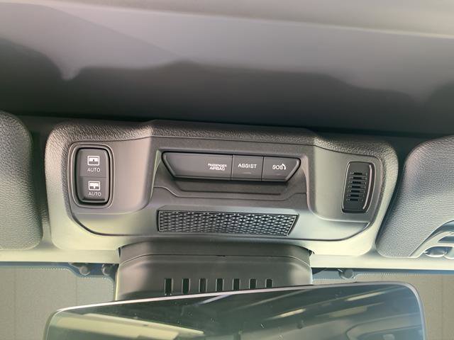 New 2025 Jeep Wrangler Unlimited Rubicon 392 image 29