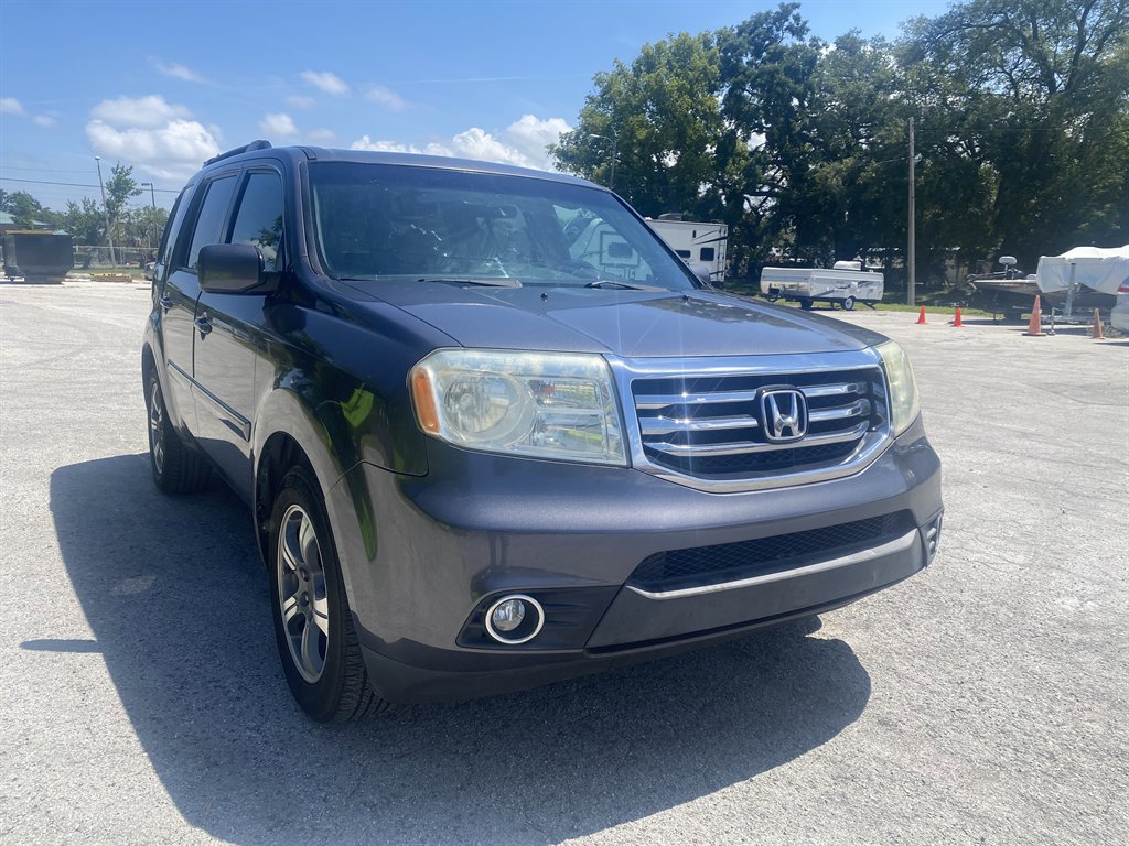 Used 2015 Honda Pilot SE image 1