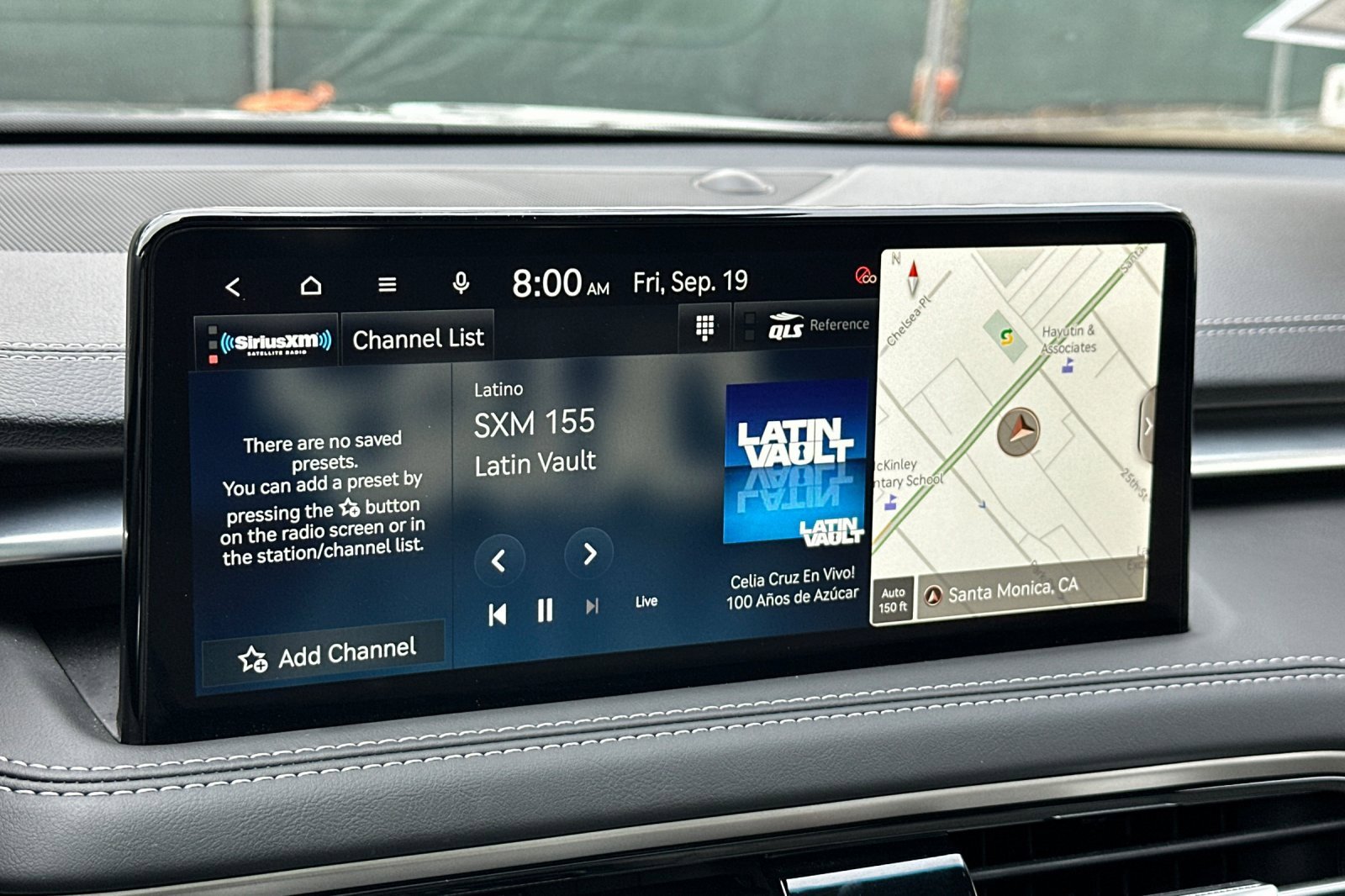 Used 2025 Genesis G70 2.5T w/ Sport Prestige Package image 18