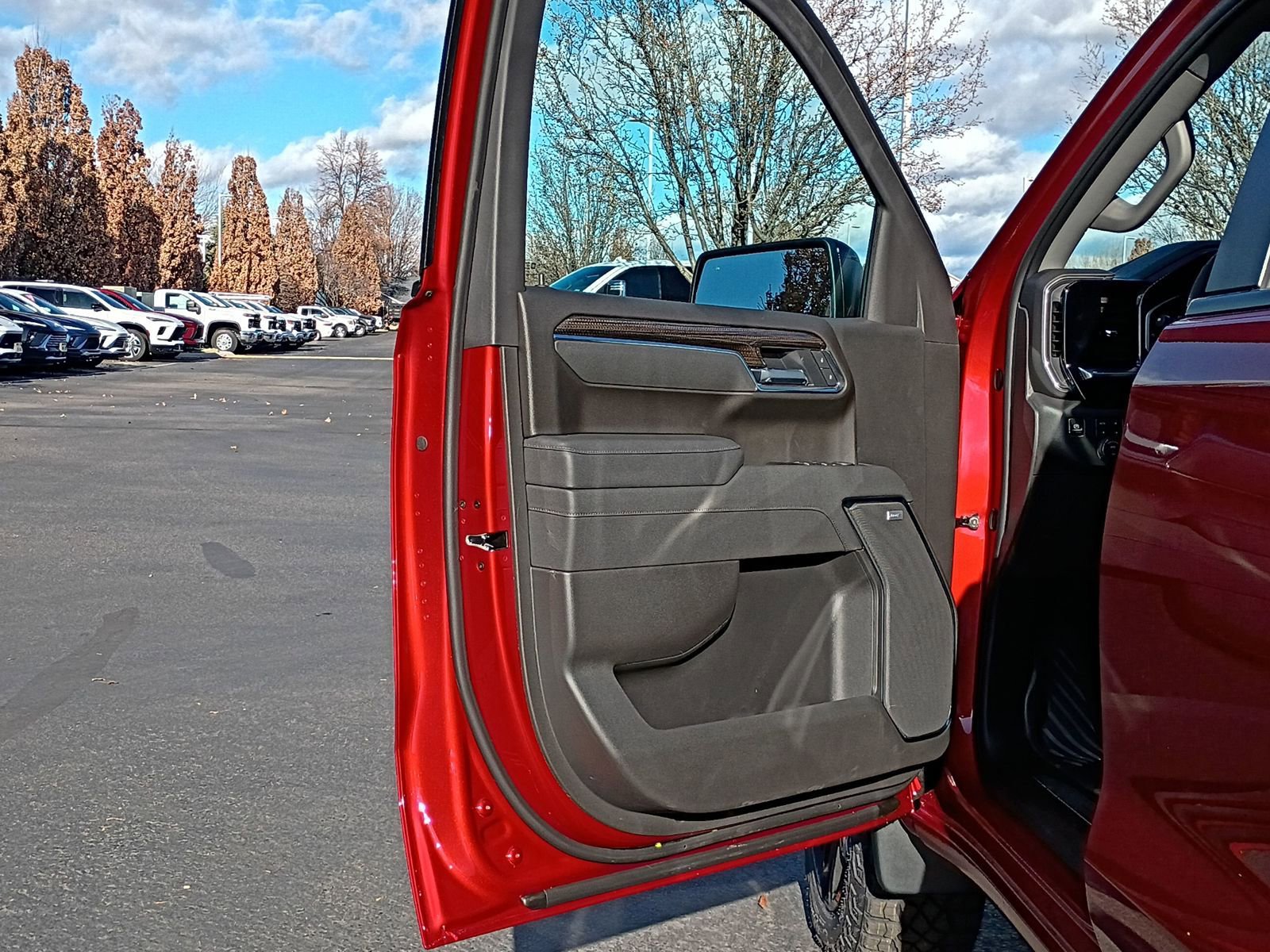 New 2026 Chevrolet Silverado 1500 LT Trail Boss w/ LT Trail Boss Premium Package image 31