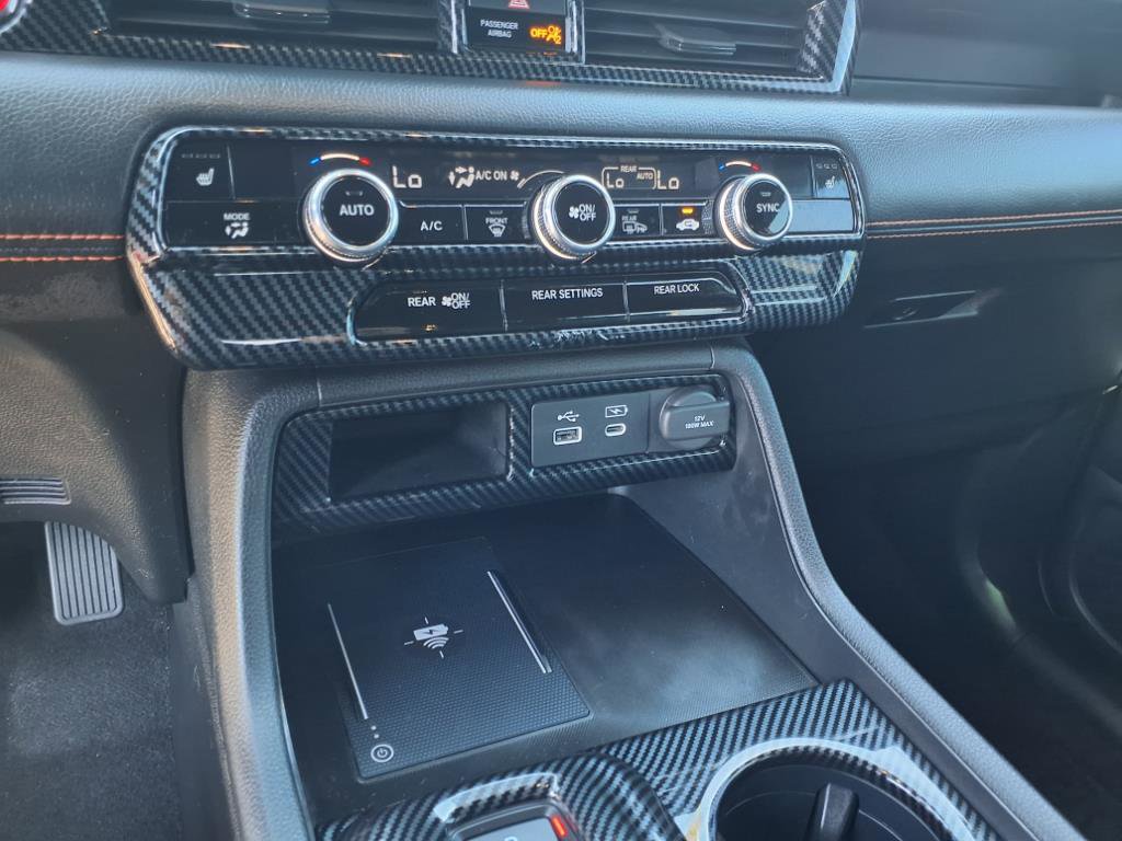 Used 2024 Honda Pilot TrailSport image 18