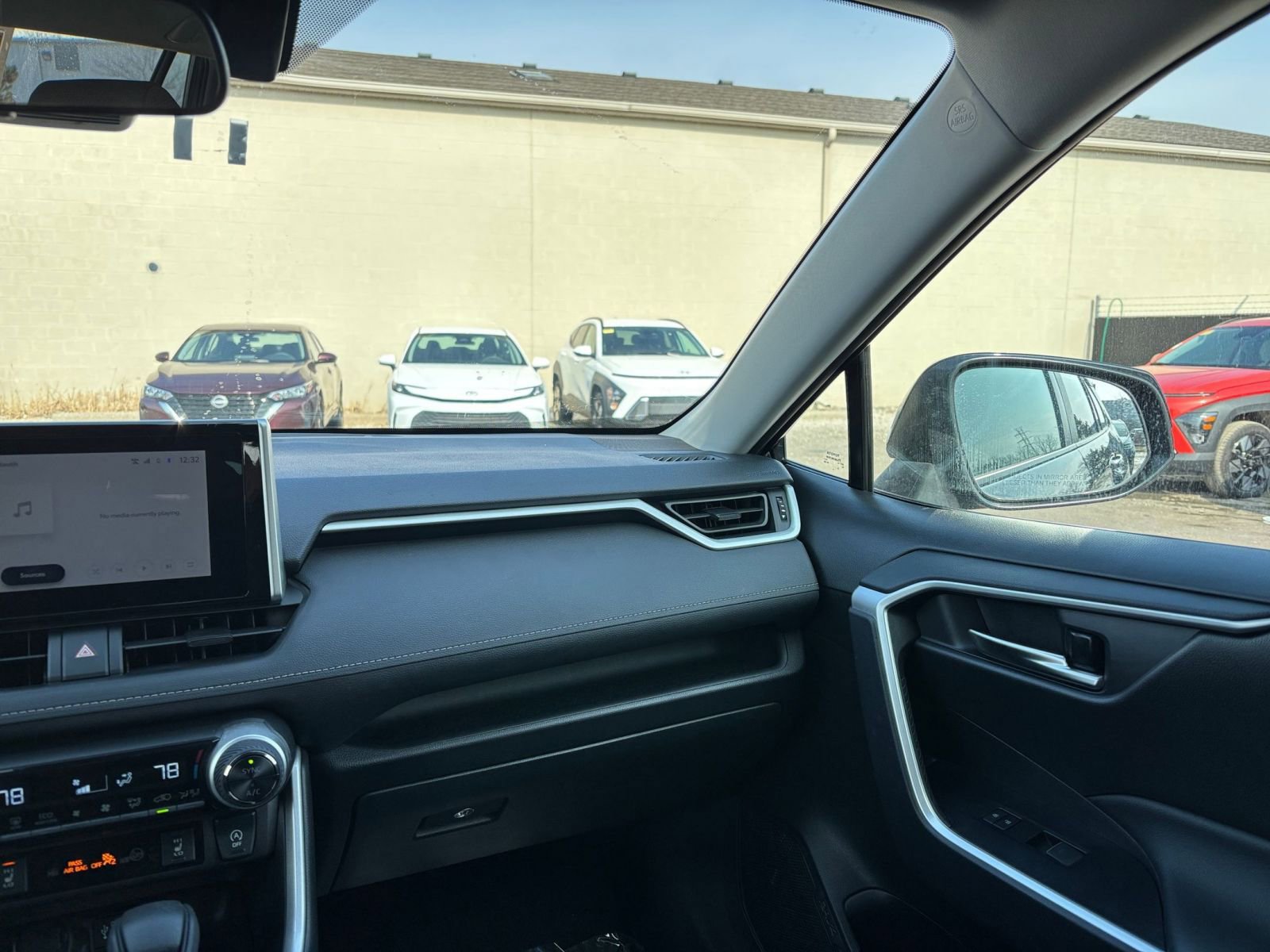 Used 2025 Toyota RAV4 XLE w/ Weather Package image 36