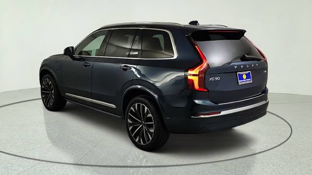New 2026 Volvo XC90 T8 Plus w/ Protection Package AWD/4WD image 5
