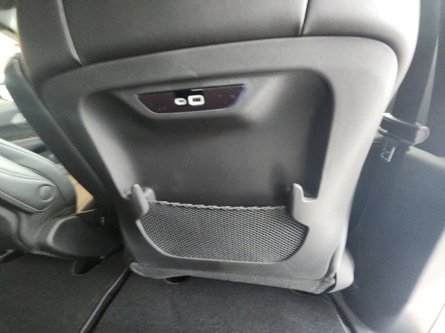 New 2026 Chrysler Pacifica Select image 15