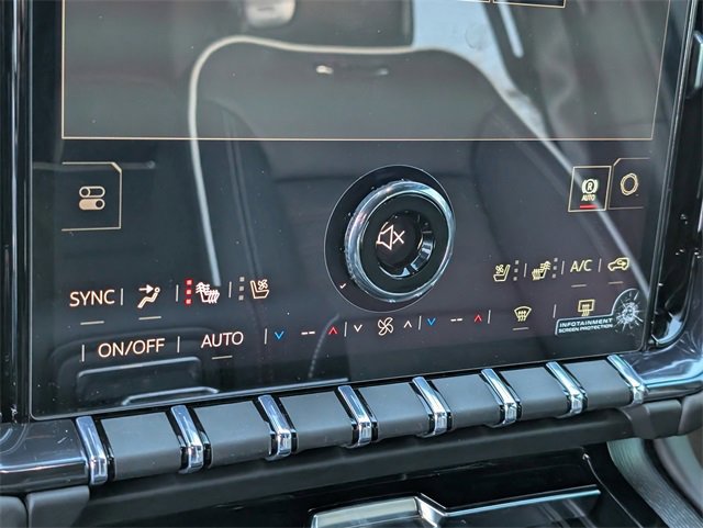 New 2026 GMC Yukon AT4 Ultimate w/ LPO, Floor Liner Package image 13