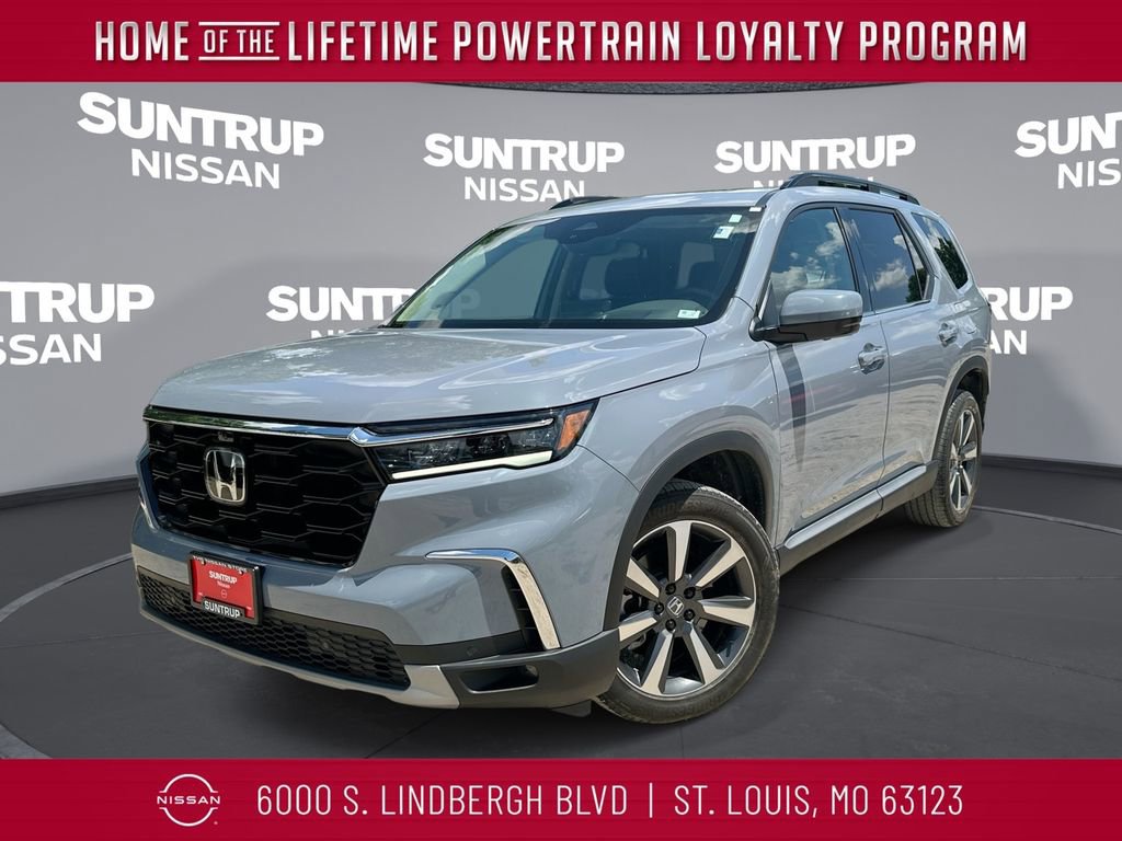 Used 2025 Honda Pilot Elite