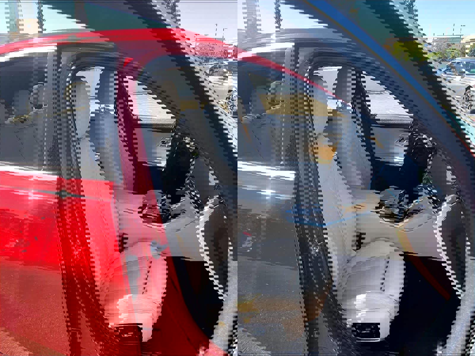 Used 2019 BMW 330i Sedan w/ Convenience Package image 9