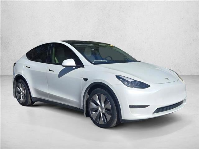 Used 2021 Tesla Model Y Long Range image 3