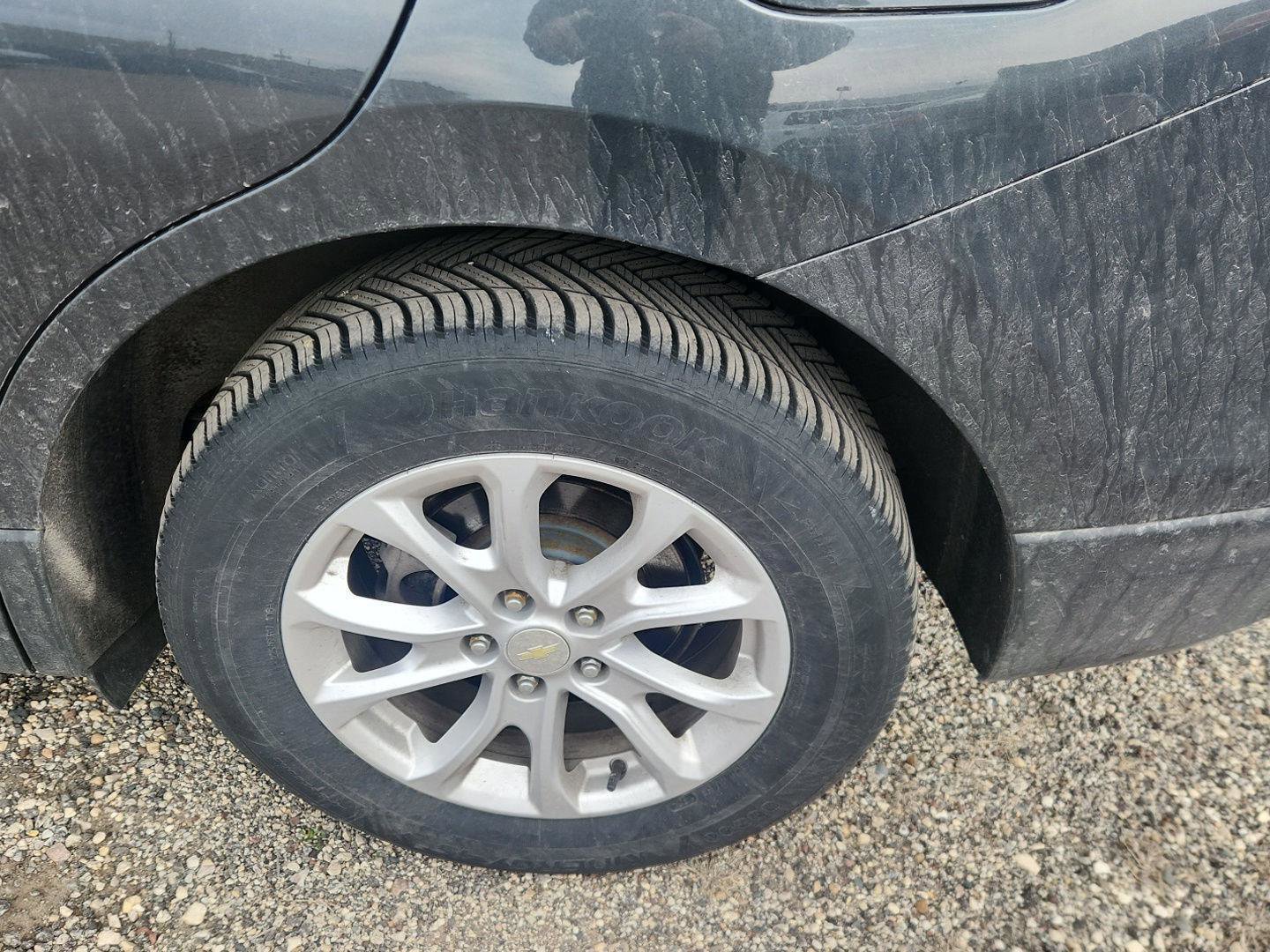 Used 2020 Chevrolet Equinox LT w/ Driver Convenience Package image 7